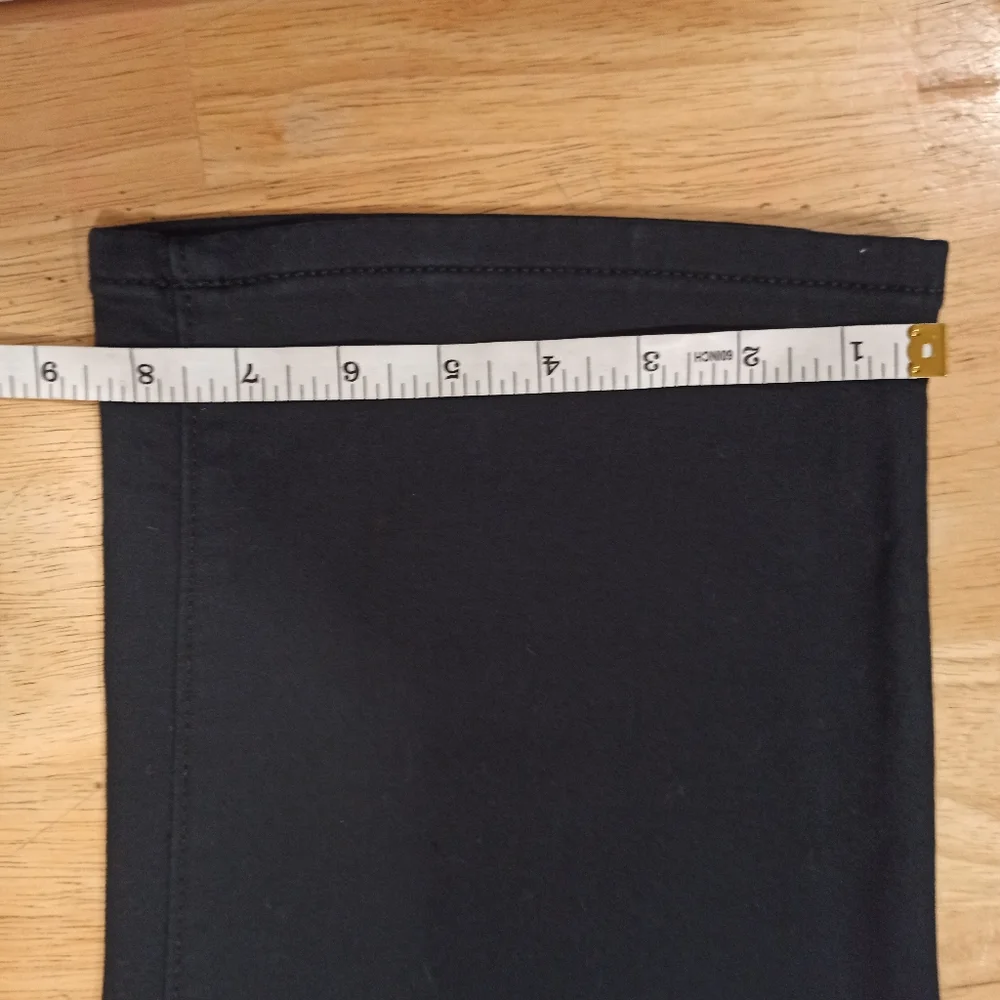Banana Republic men's denim black Slim Fit  jeans. Size 36x30R